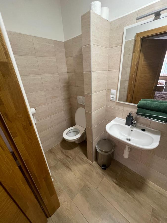 Rodinny Penzion Kohoutek Hovorany Exterior foto