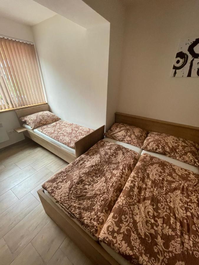 Rodinny Penzion Kohoutek Hovorany Exterior foto