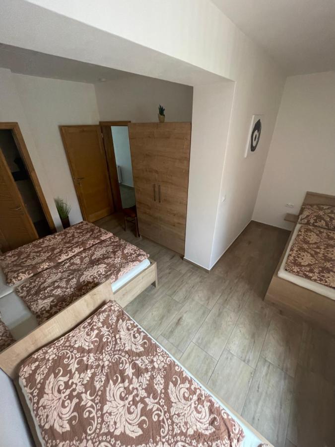 Rodinny Penzion Kohoutek Hovorany Exterior foto